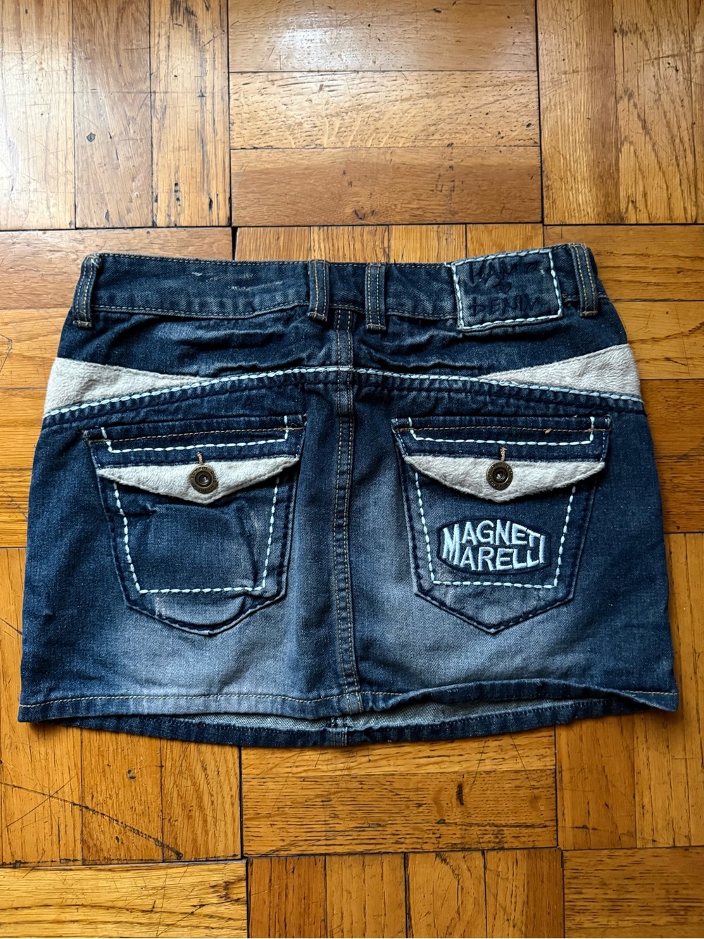 Vintage Y2K Dark Blue Denim Mini Skirt with suede